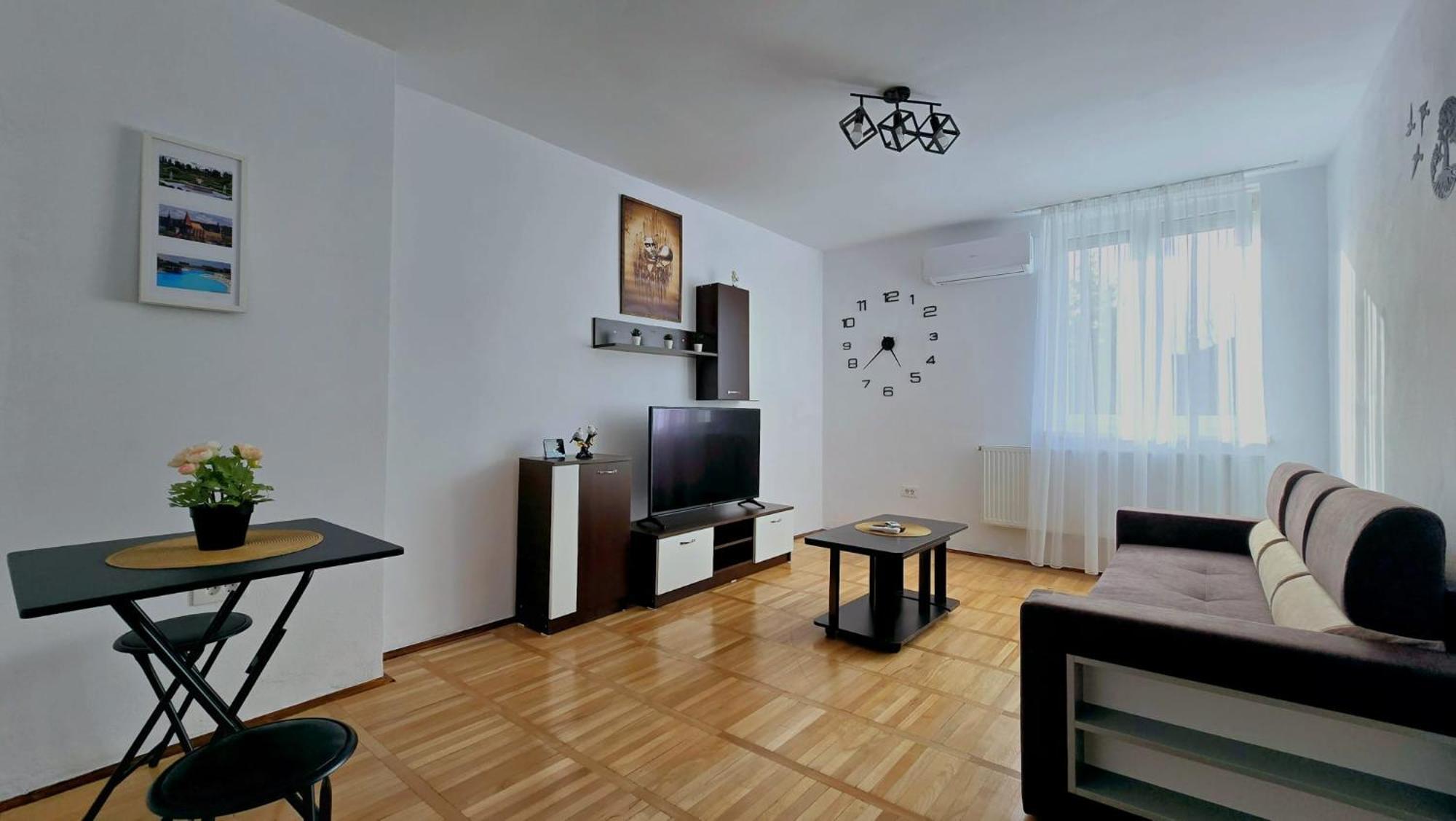 Apartament Confort Hd Hunedoara Zewnętrze zdjęcie